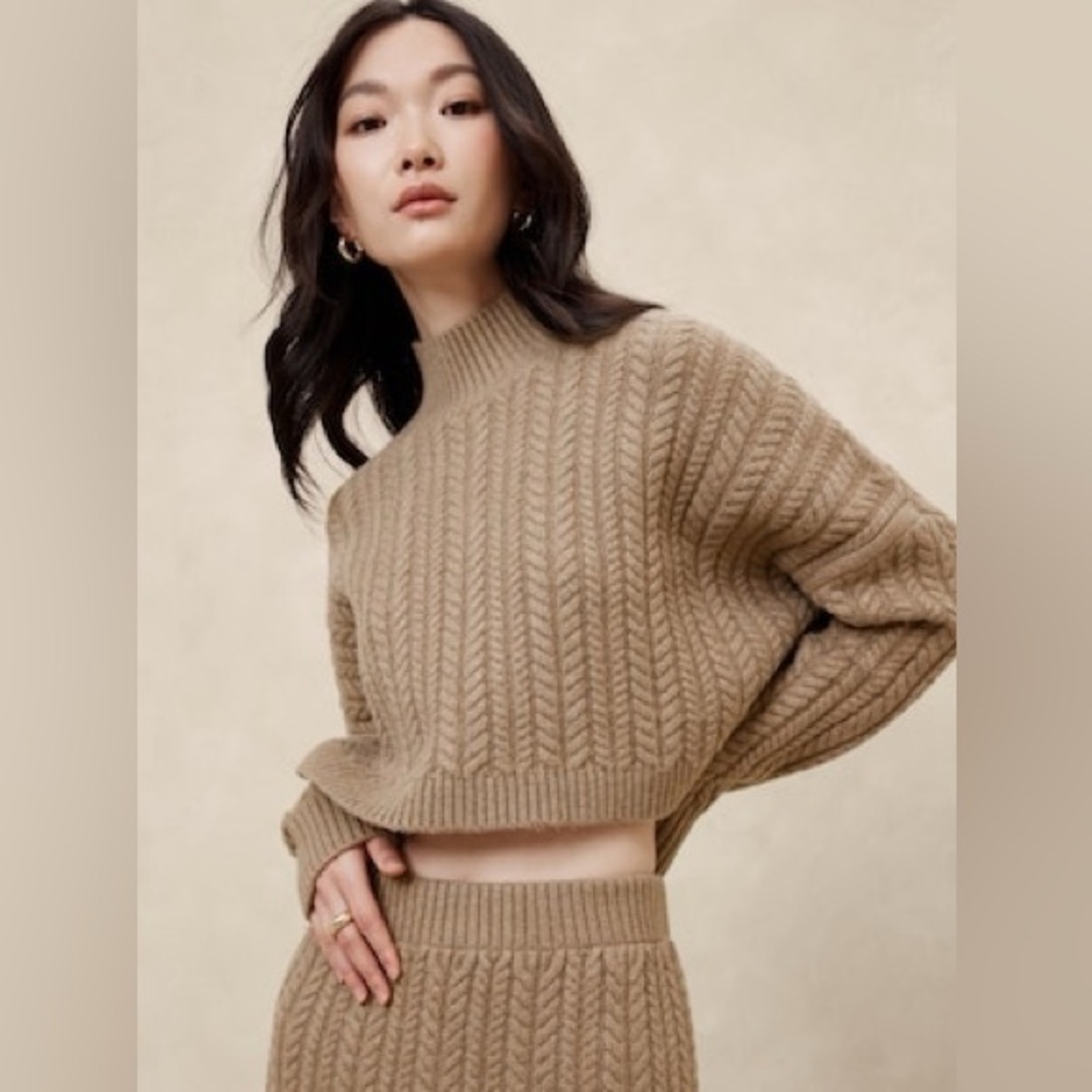 Banana Republic Cropped Cable Turtleneck Sweater